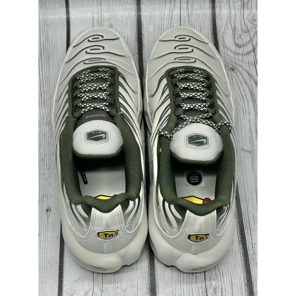 Nike Air Max Plus Phantom Neutral Olive FB9722-001 Men\'s Size 6 New w/ Box main image 5